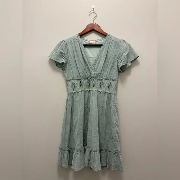 Altar'd State | Dresses | Altard State Green Midi Sundress With Flutter Sleeves And Vneck | Poshmark Altar'd State | Dresses | Altard State Green Midi Sundress With Flutter Sleeves And Vneck | Poshmark